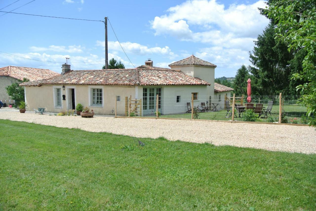 Chez Sarrazin Villa Brossac Exterior photo